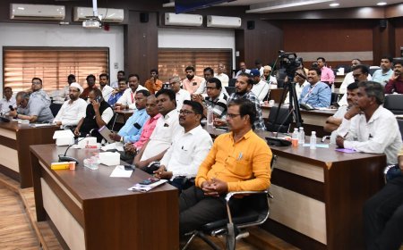 जिल्हाधिकारी कार्यालयाच्या नियोजन सभागृहात पत्रकारांसाठी कार्यशाळेचे आयोजन