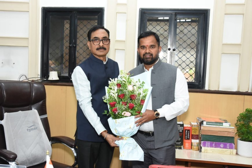 विभागीय आयुक्त जी. श्रीकांत यांनी कार्यभार स्वीकारला