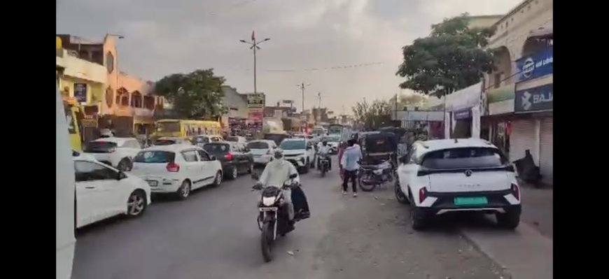 फुलंब्री येथे ट्रॅफिक जाम! तीन ते चार तास वाहतूक कोंडी